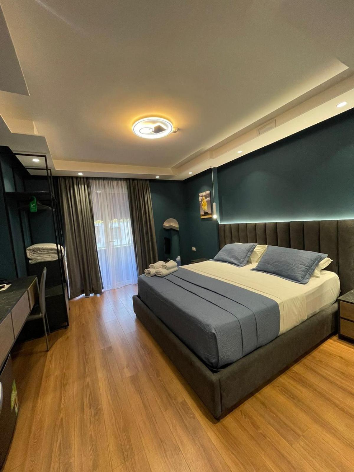 Peaky Hotel Durres Luaran gambar