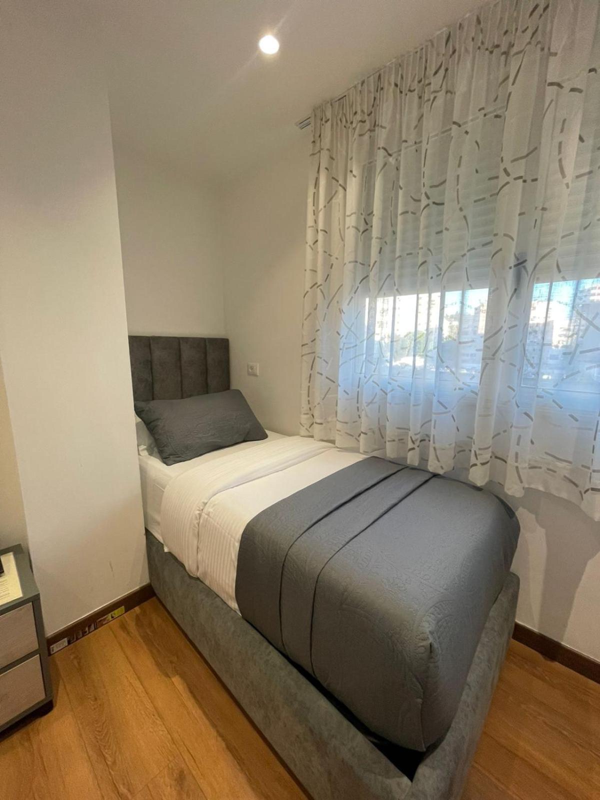 Peaky Hotel Durres Luaran gambar