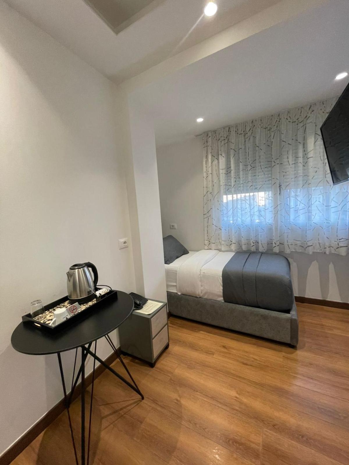 Peaky Hotel Durres Luaran gambar